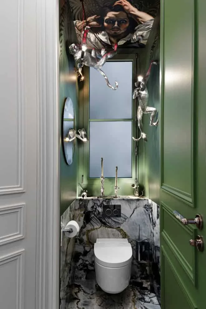3. Eclectic Bathroom in Paris