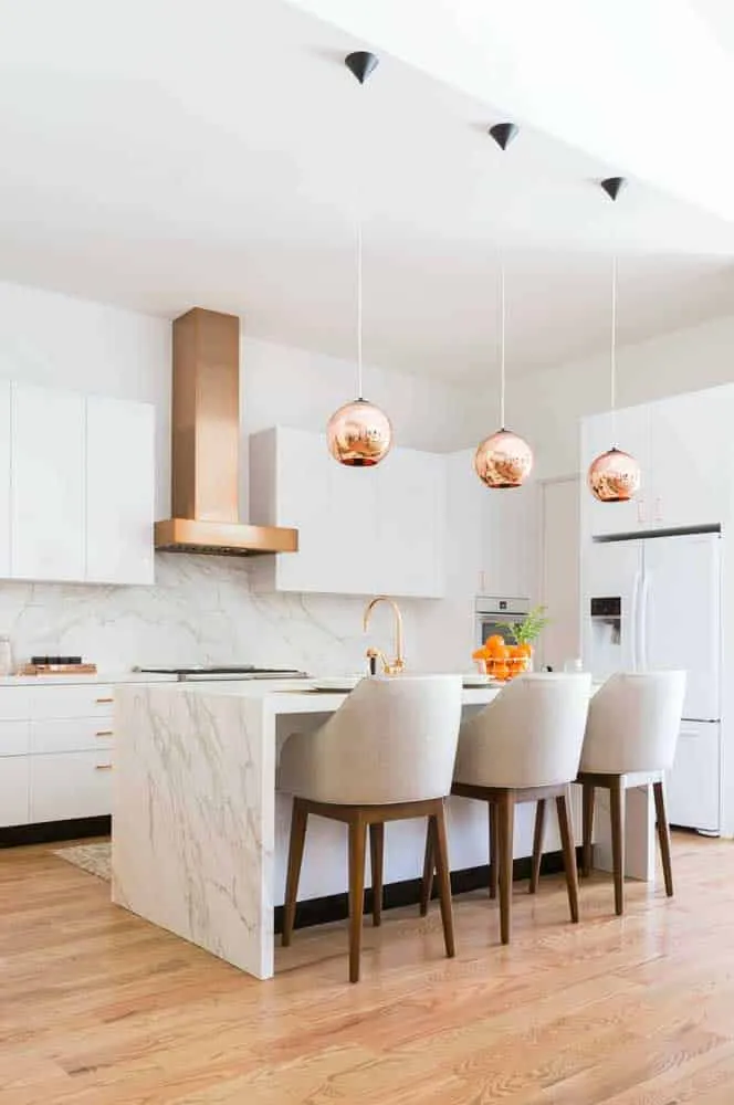 令人印象深刻的悬挂灯罩装饰技巧