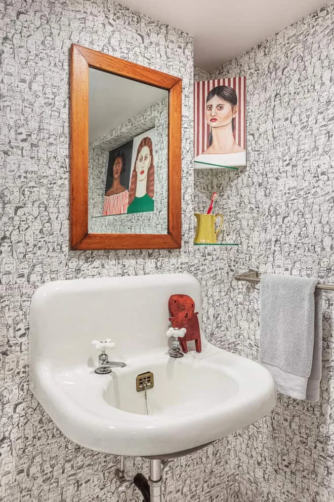 7. Portuguese Bungalow SE