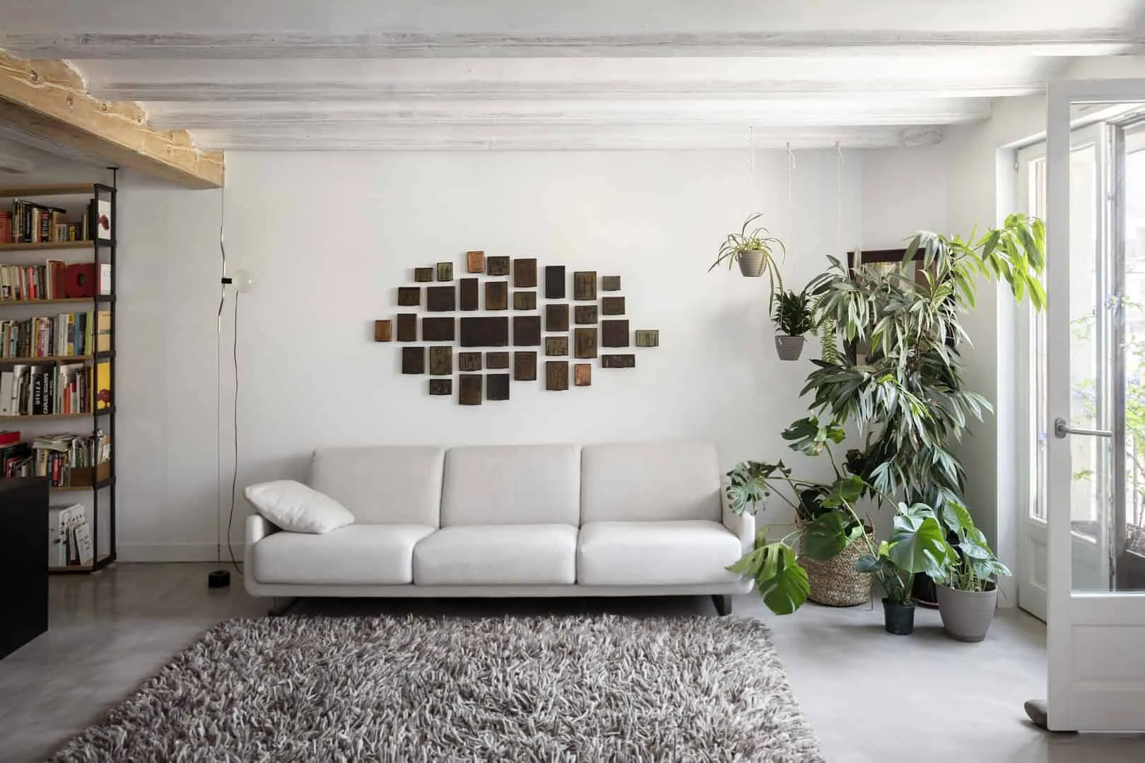 巴塞罗那El Fil Verd公寓a+e项目，西班牙