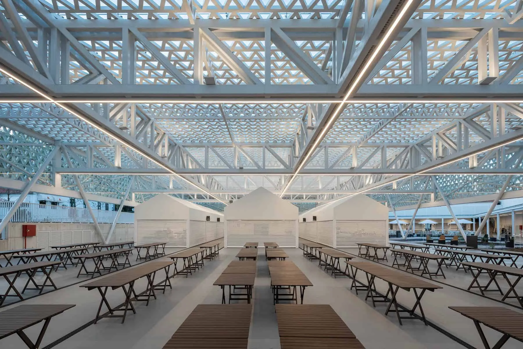 Una sorprendente escultura que cubre el mercado en el norte de Portugal Una sorprendente escultura que cubre el mercado en el norte de Portugal