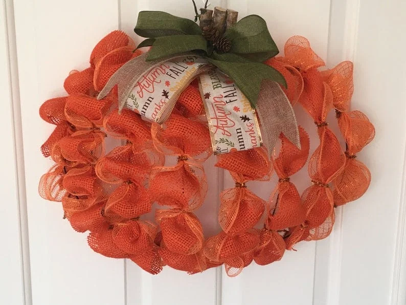 4. Autumn Pumpkin Wreath