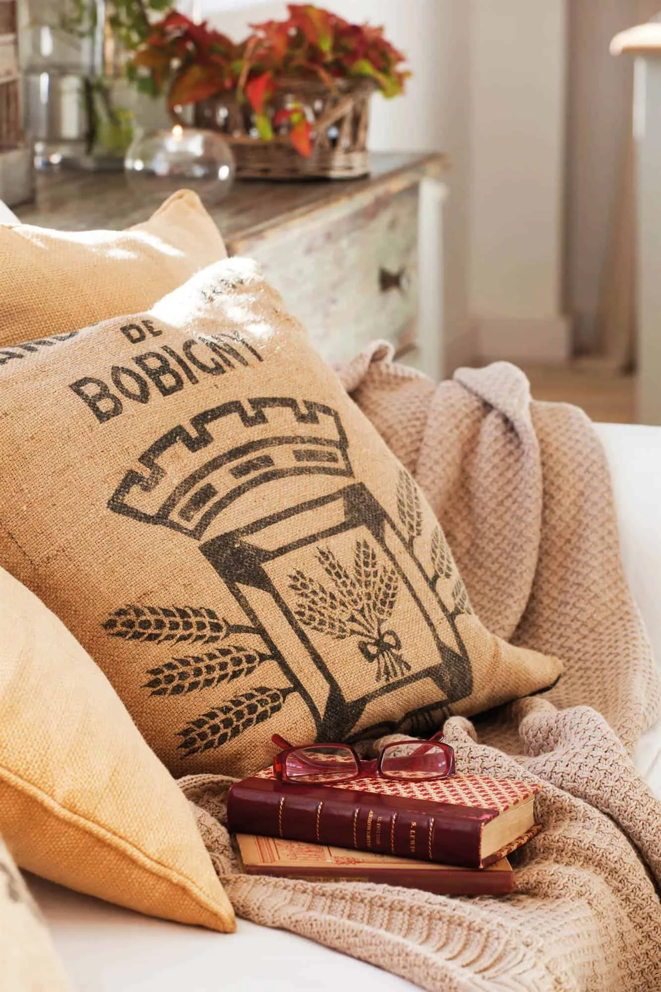 用乡村装饰欢迎自然的温暖气息进入您的家中