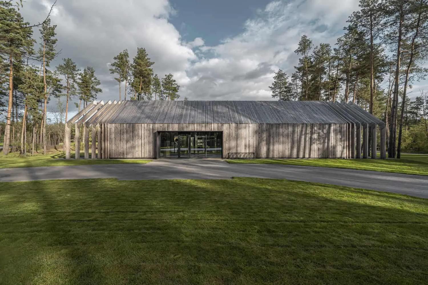 Shelter Rustle by YoDezeen Studio in Khotynivka, Ukraine