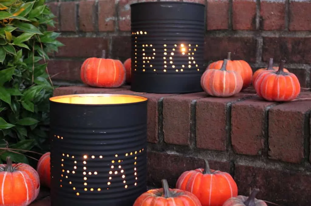 3. Manualidades de Halloween con latas