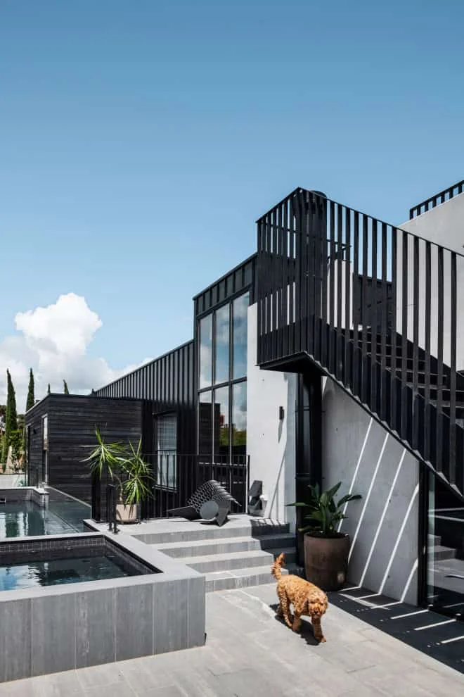 18个令人印象深刻的工业风格外观设计，看起来像房子