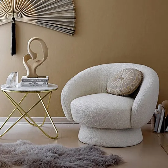 Sofá acogedor y elegante para descansar — ideal para el hogar