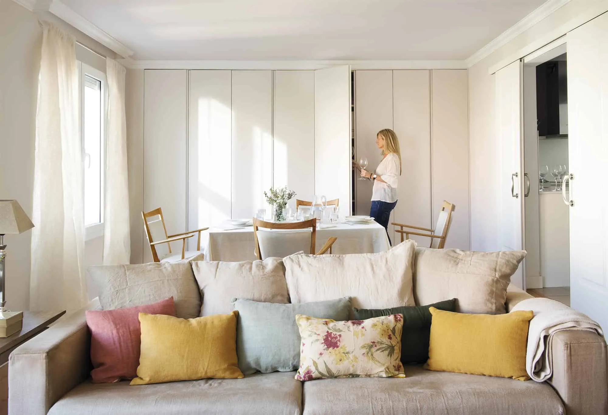 巴塞罗那房屋：拥有数千个衣柜和大量储物空间