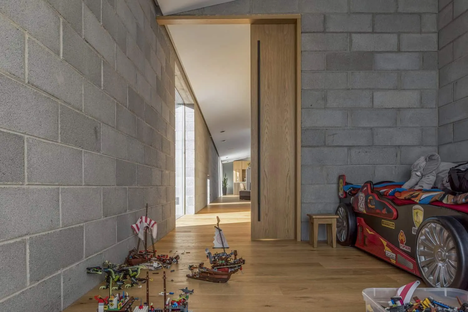 立陶宛考纳斯市Svirskis Studio设计的和平之家