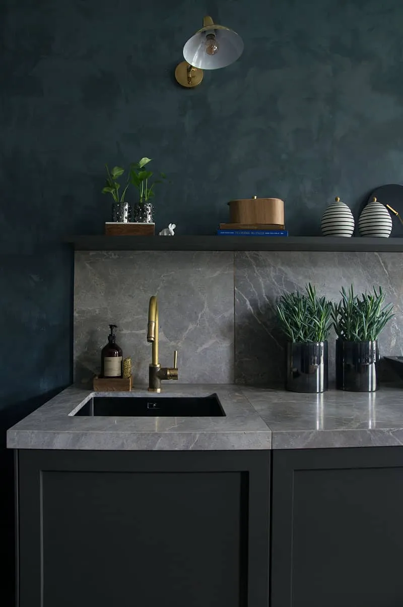 家居装饰中的深色系