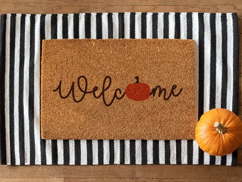 10. 秋季入口地毯