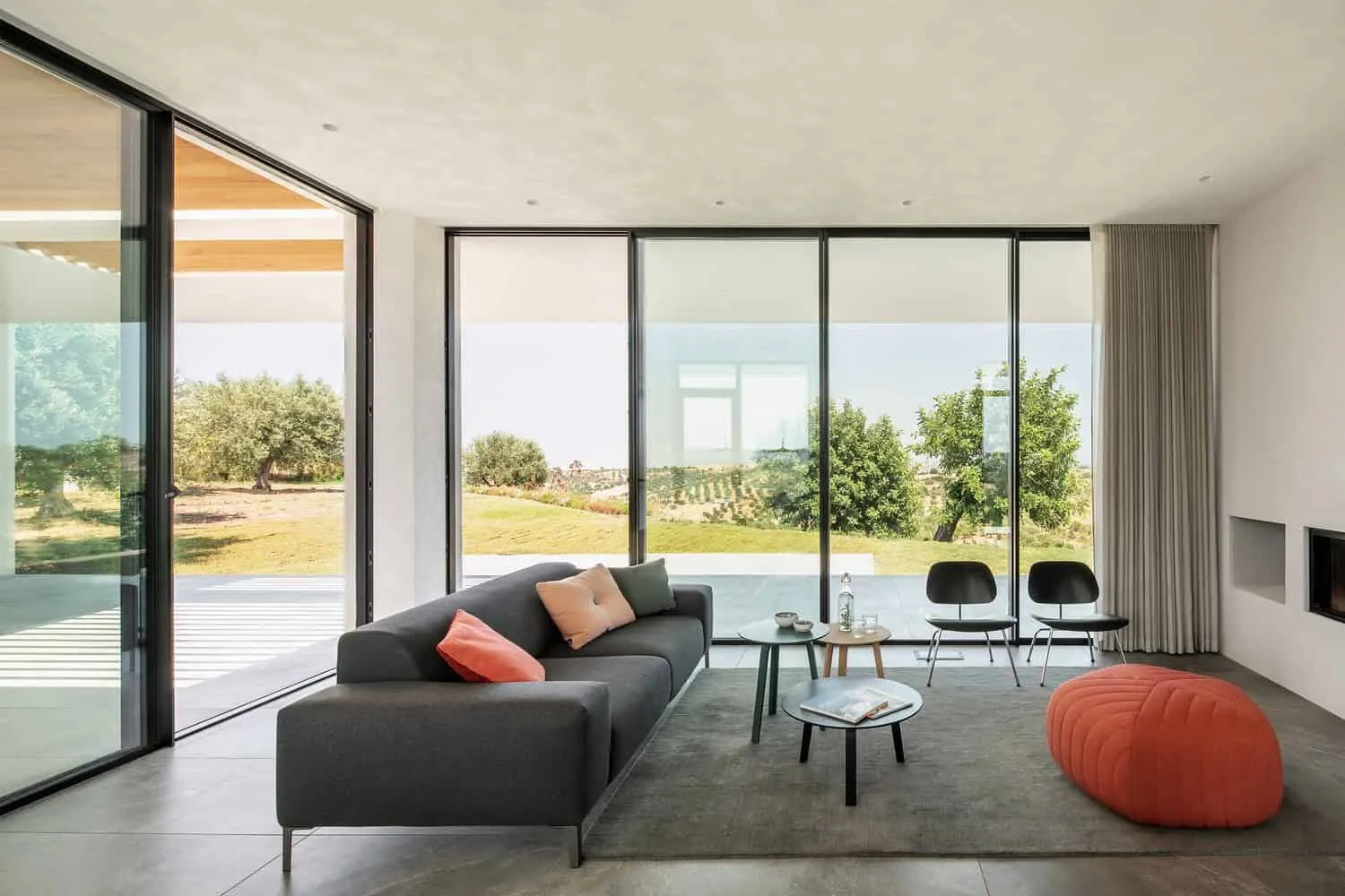 Villa Belluccieli by Studio Nuy van Noort in Noto, Italy