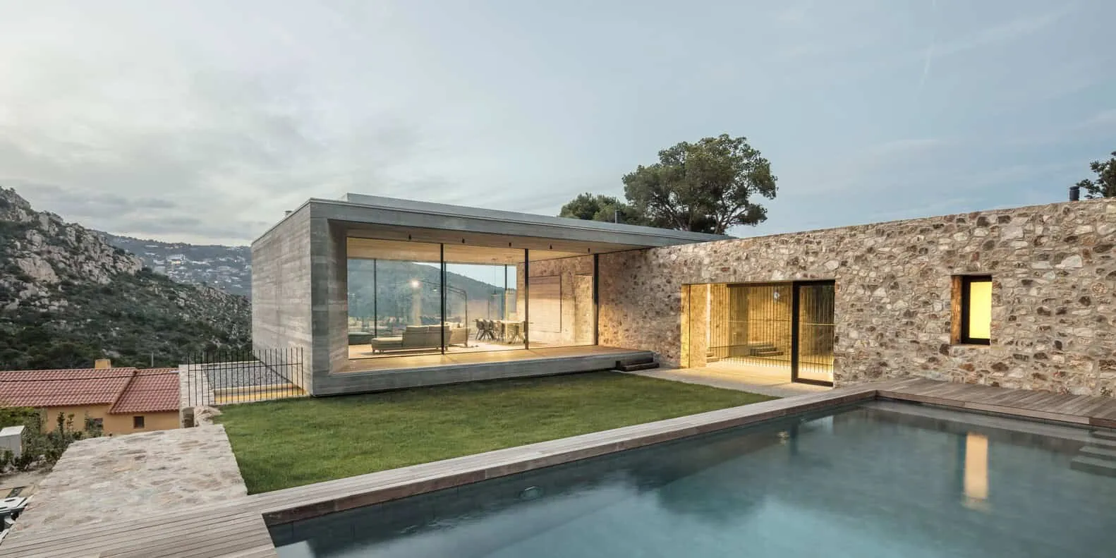 西班牙吉罗纳的Nordest Arquitectura 1510号住宅