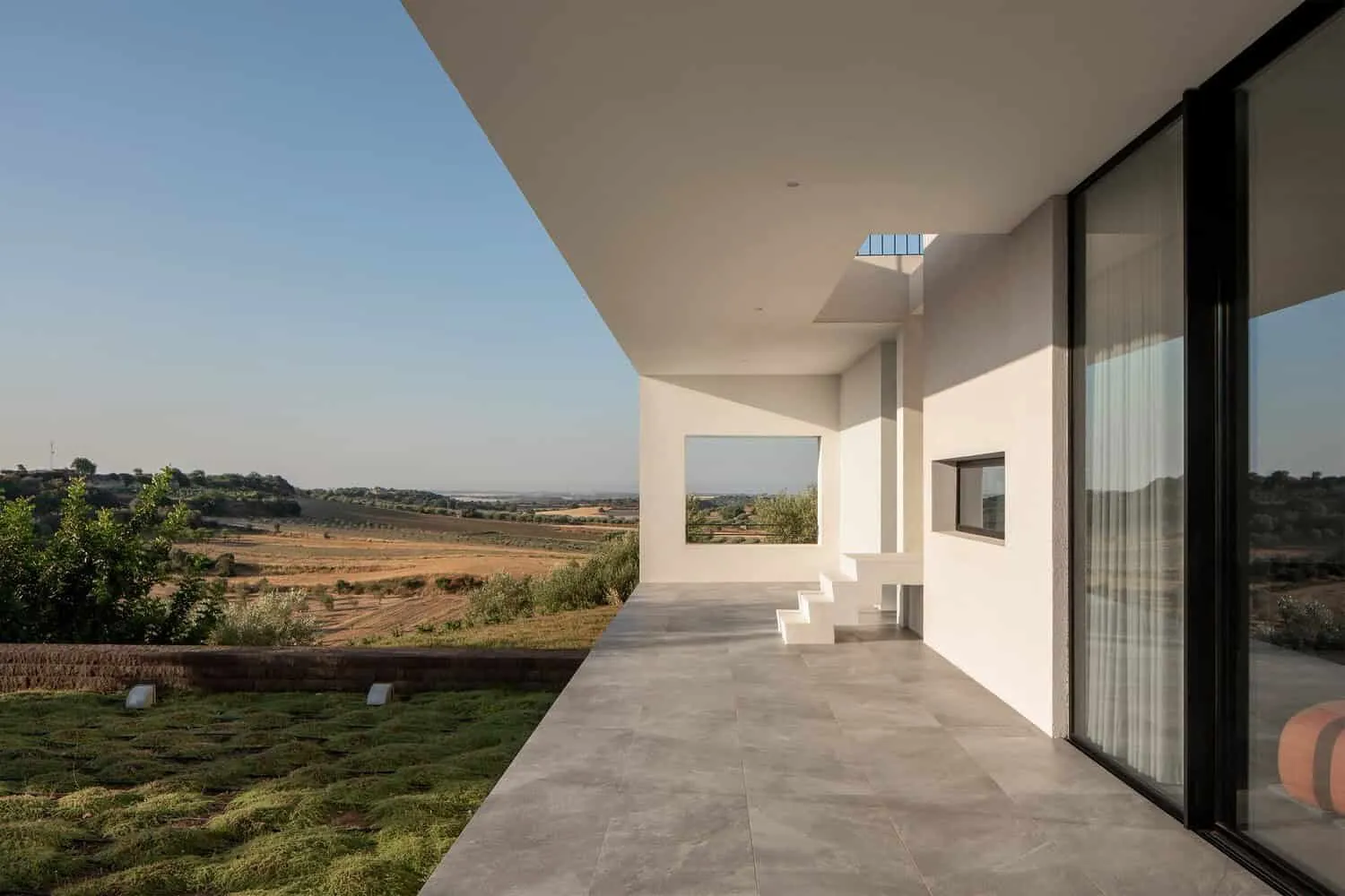 Villa Belluccieli by Studio Nuy van Noort in Noto, Italy