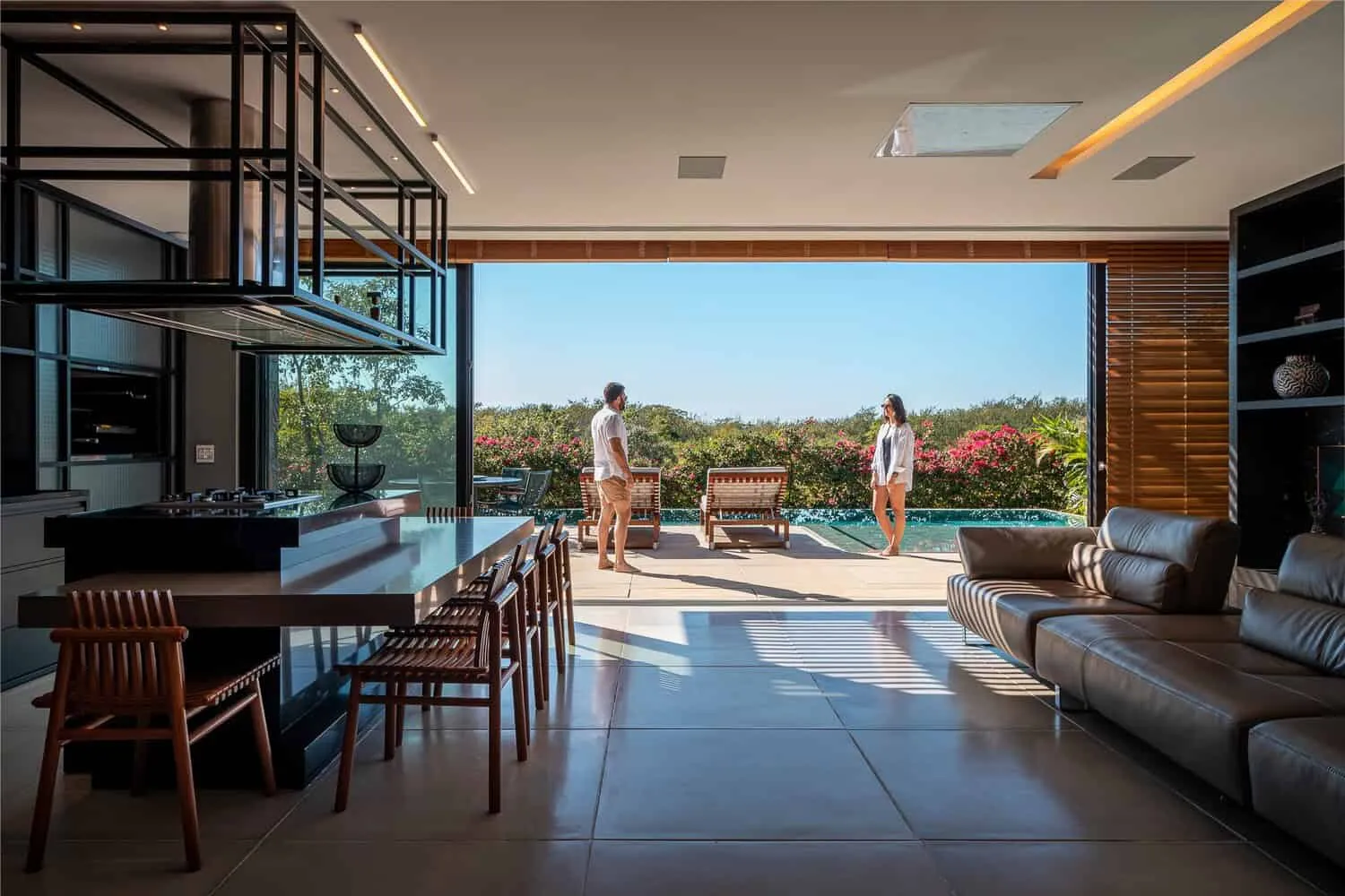 巴西埃尔多拉杜-杜苏尔的Projetebem Arquitetura设计F35住宅