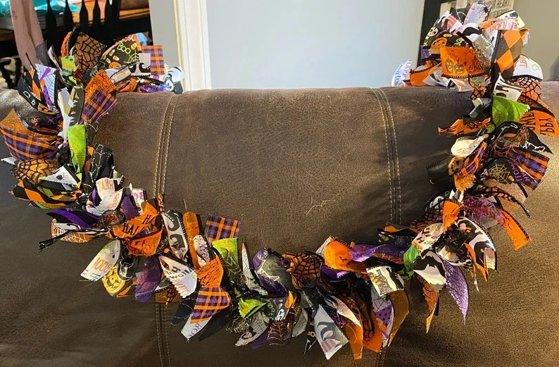 4. Гірлянда з стрічок