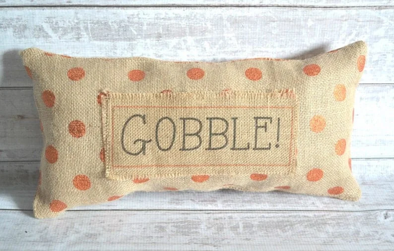 18. 帆布“Gobble”抱枕