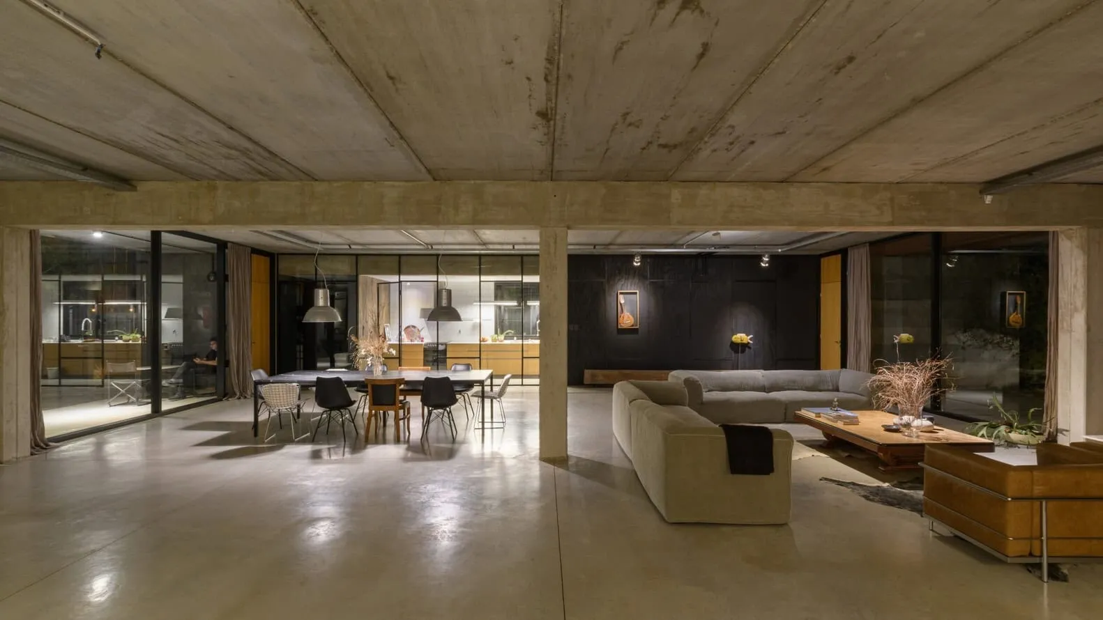 Texture House by Roberto Benito Arquitecto in San Francisco, Argentina Texture House by Roberto Benito Arquitecto in San Francisco, Argentina