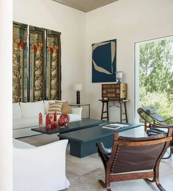 马德里家庭住宅的室内与室外装修