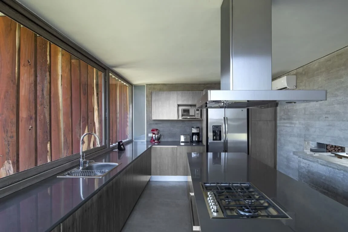 10 House de Luciano Kruk en Dique Luyan, Argentina 10 House de Luciano Kruk en Dique Luyan, Argentina