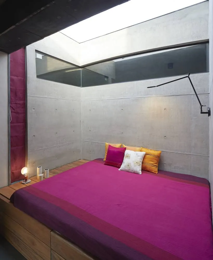 Stripped Möbius House by Matharoo Associates in Ahmedabad, India Stripped Möbius House by Matharoo Associates in Ahmedabad, India