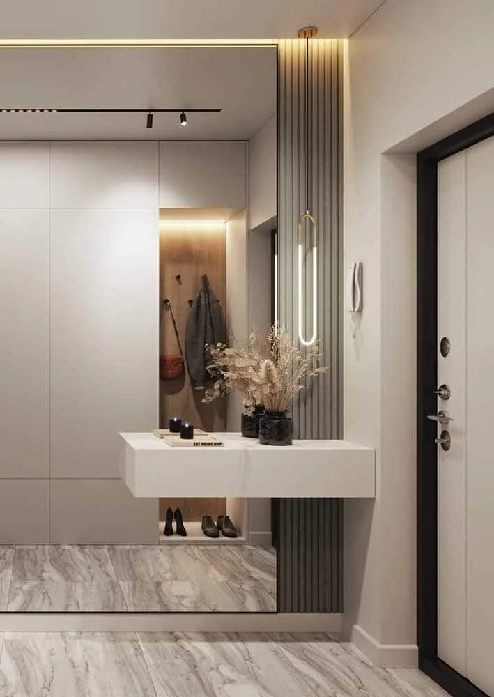 如何打造简约又美观的玄关