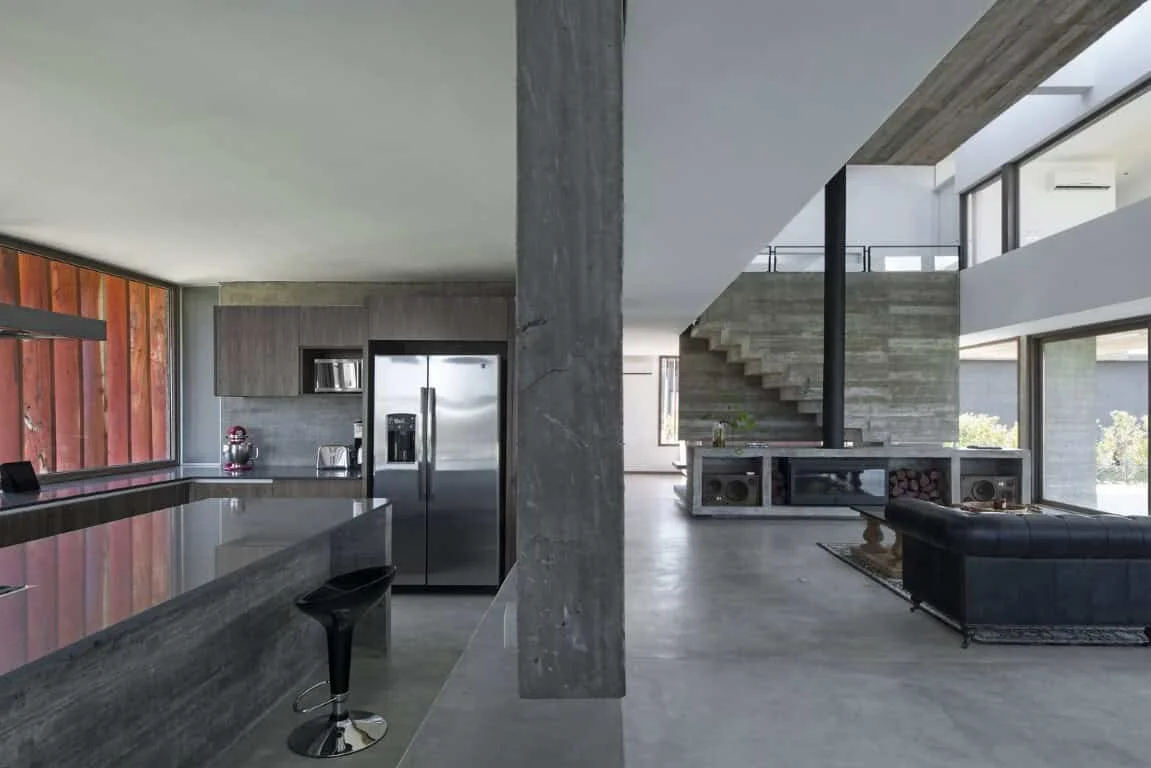 10 House de Luciano Kruk en Dique Luyan, Argentina 10 House de Luciano Kruk en Dique Luyan, Argentina