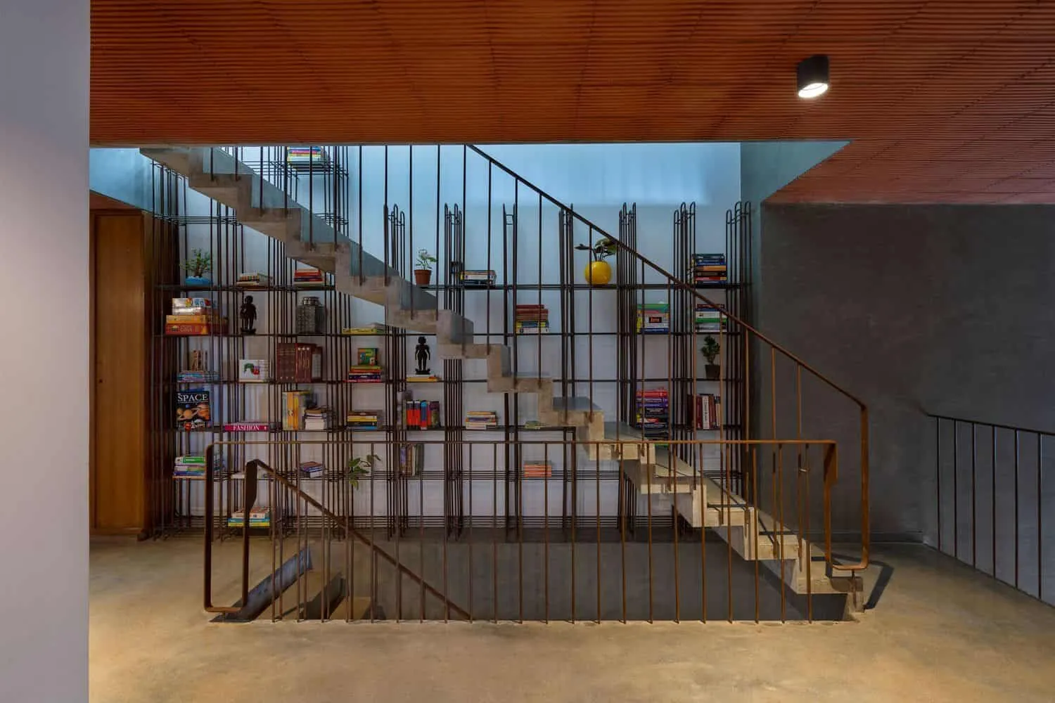 Greyscale Design Studio 设计的 Brickly Affair 石屋，位于印度班加罗尔