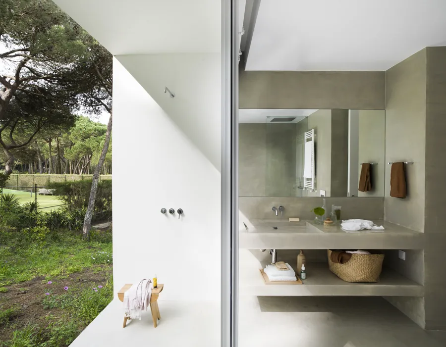 Residence in Colares by Frederico Valassina Arquitectos in Portugal Residence in Colares by Frederico Valassina Arquitectos in Portugal