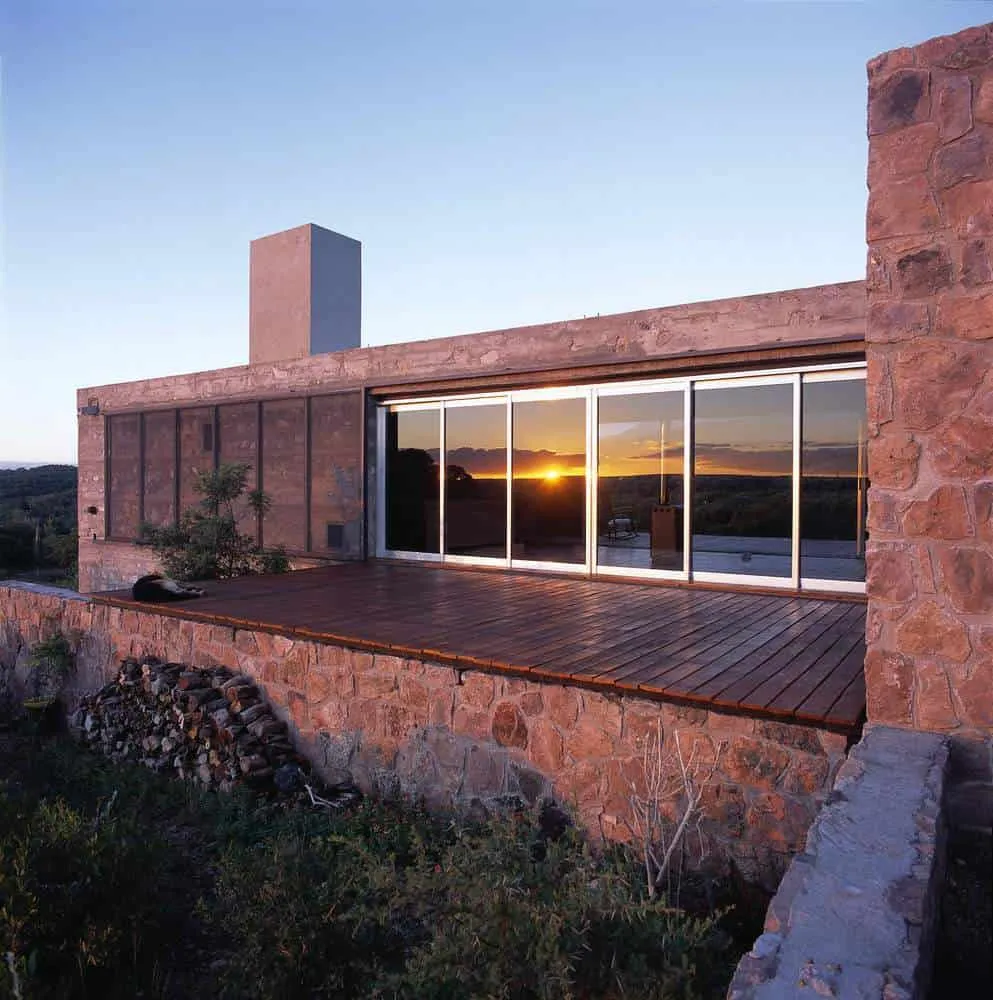 阿根廷卡皮利亚德尔蒙特的马尔奇西奥·南切住宅