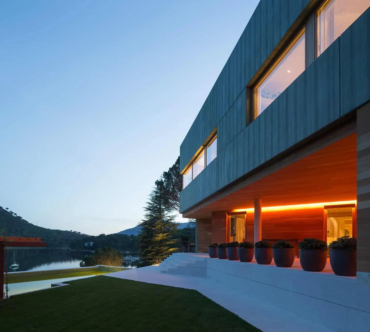 位于西班牙塞布雷罗斯的Pantano de San Juan住宅,由GEO Arquitectos设计 位于西班牙塞布雷罗斯的Pantano de San Juan住宅,由GEO Arquitectos设计