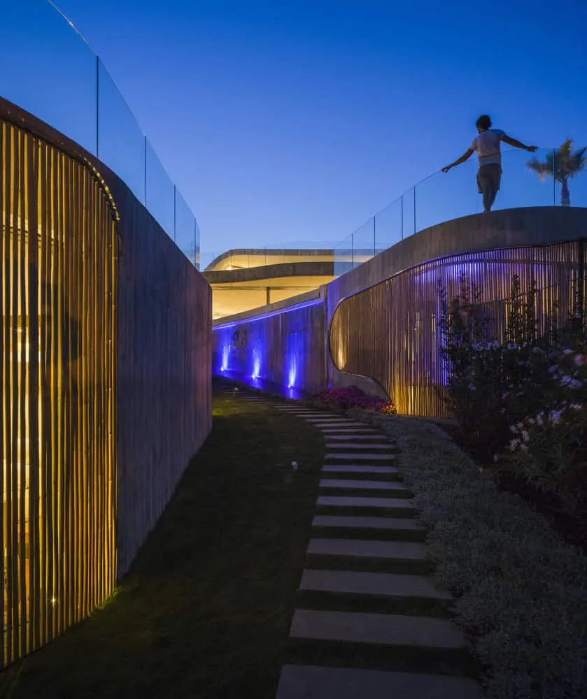 Mediterranean Villa 01 by Metroarea Architetti Associati on the Balearic Islands