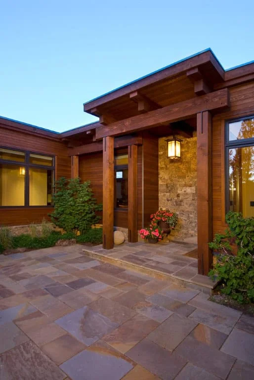 12. Honey Hychend in Shelvin Commons