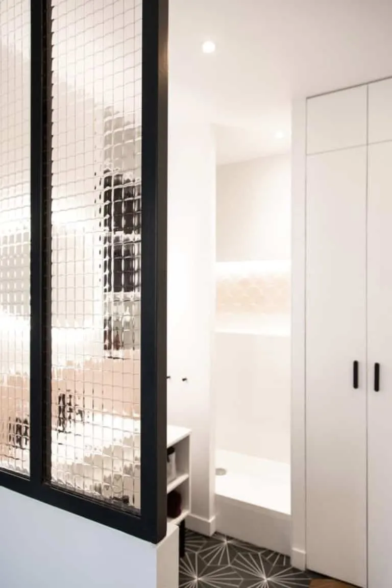 Glasdach in der Badewanne