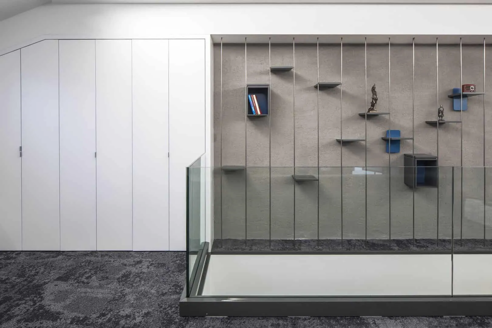 拥有大量自然光照的办公空间：IPEK BAYCAN ARCHITECTS设计的Pupa Teknik办公室