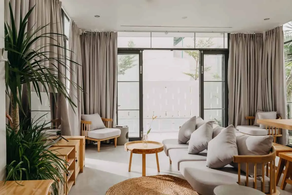 AZ85 Studio设计的宁顺JOLO住宅，越南