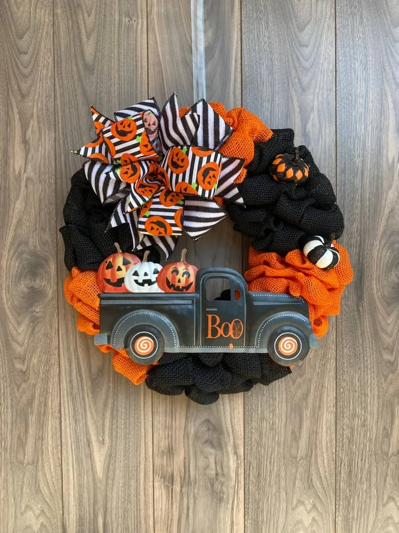 7. Венок з бархату