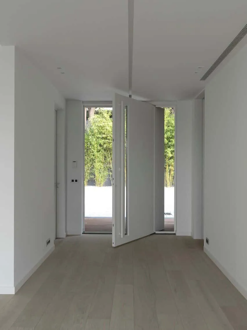 Villa C by Studio Guilhem in Cannes, France