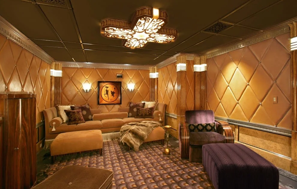 14. Kino, Bentlywood, Kalifornien