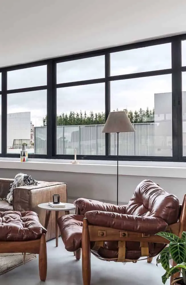 软垫扶手椅为您的空间带来更多温馨