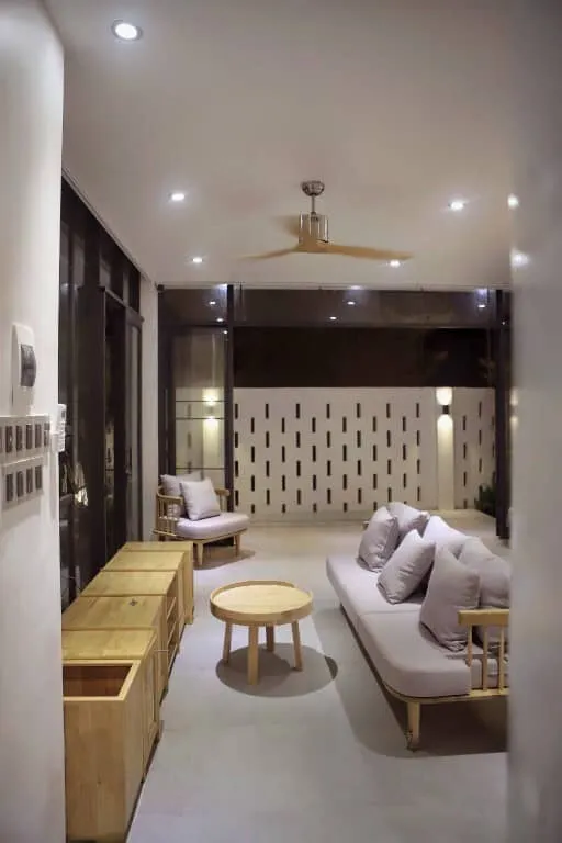 AZ85 Studio设计的宁顺JOLO住宅，越南