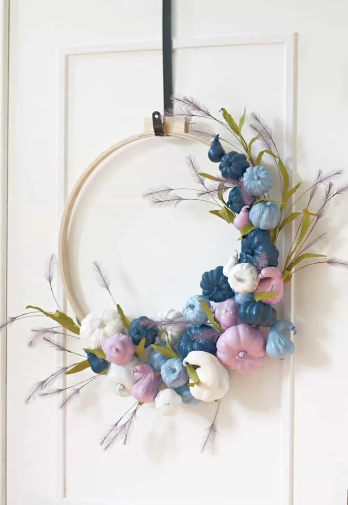 2. Manualidad de calabaza para guirnalda