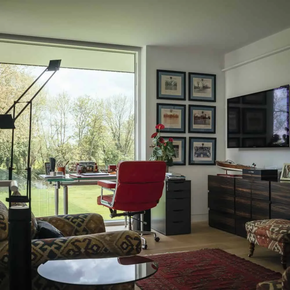 约翰·帕迪建筑事务所设计的伯克郡纳鲁拉住宅