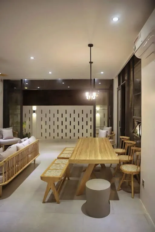 AZ85 Studio设计的宁顺JOLO住宅，越南