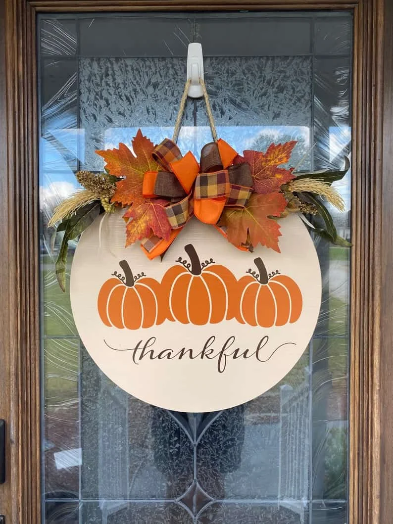 13. “感恩”字样相框