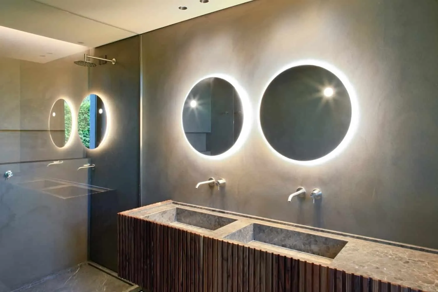 被绿色环绕的住宅，MIDE Architects，意大利斯特拉