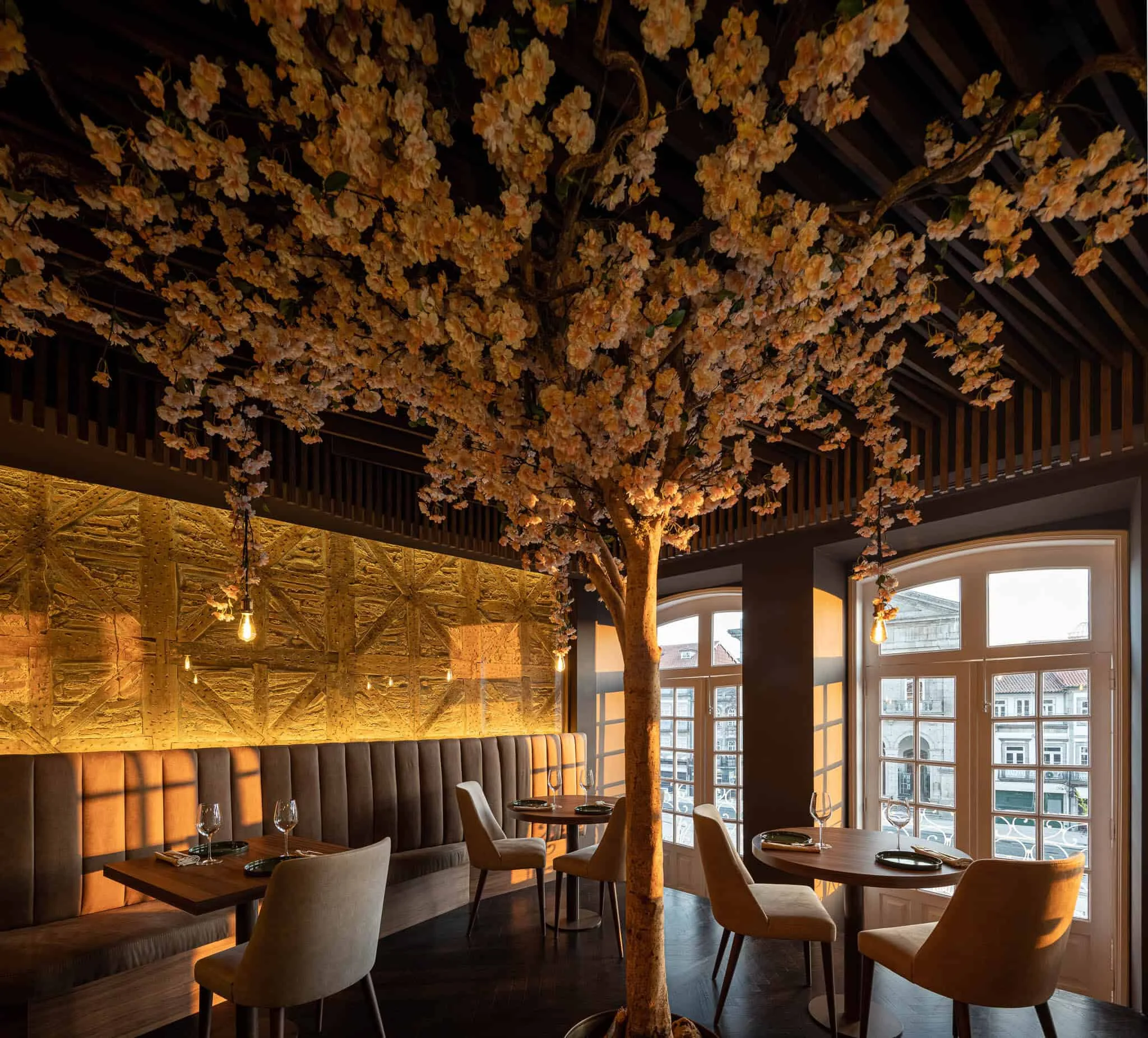 34餐厅——受新艺术运动启发的餐厅 34餐厅——受新艺术运动启发的餐厅