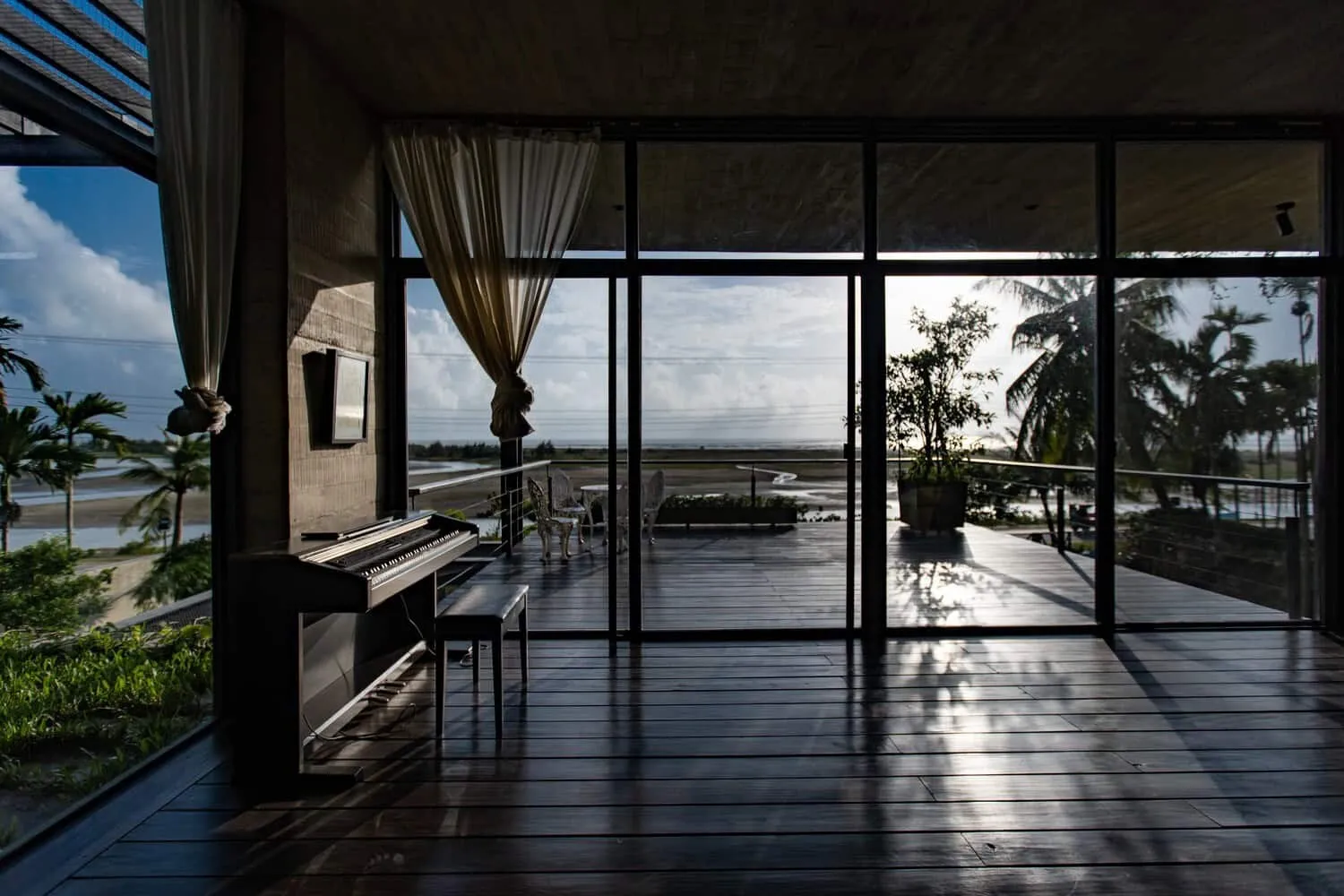 河畔雨屋——孟加拉国的现代生态住宅