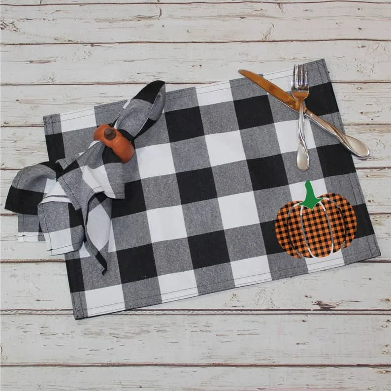 16. Plakat mit Kürbis