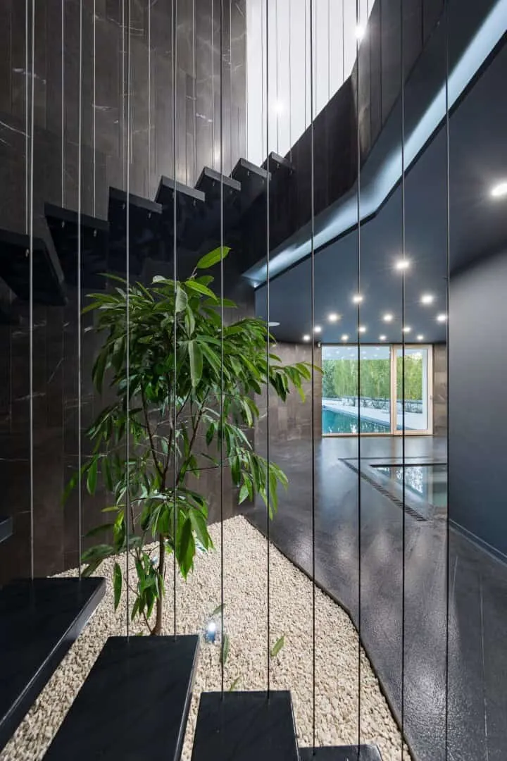 UC21 Architects设计的悬臂式住宅,位于伊朗莫什拉 UC21 Architects设计的悬臂式住宅,位于伊朗莫什拉